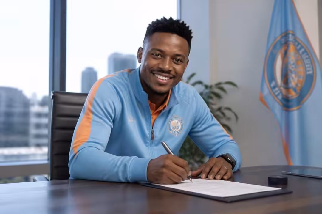 mercato : l'ancien joueur du raja casablanca, hashim domingo, signe officiellement avec le cape town city fc, marquant un nouveau chapitre dans sa carrière.